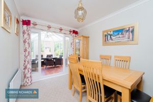 Dining Room- click for photo gallery